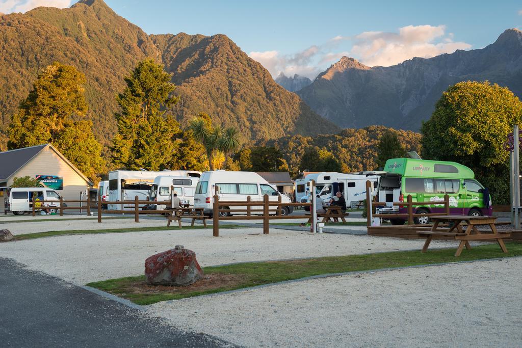 Fox Glacier Top 10 Holiday Park & Motels Экстерьер фото