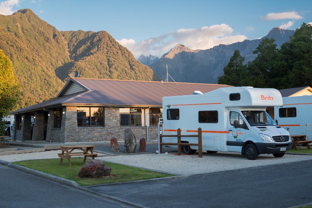 Fox Glacier Top 10 Holiday Park & Motels Экстерьер фото